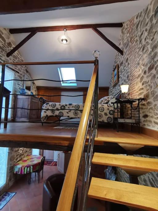 La Petite Porcherie Ladignac-le-Long Экстерьер фото