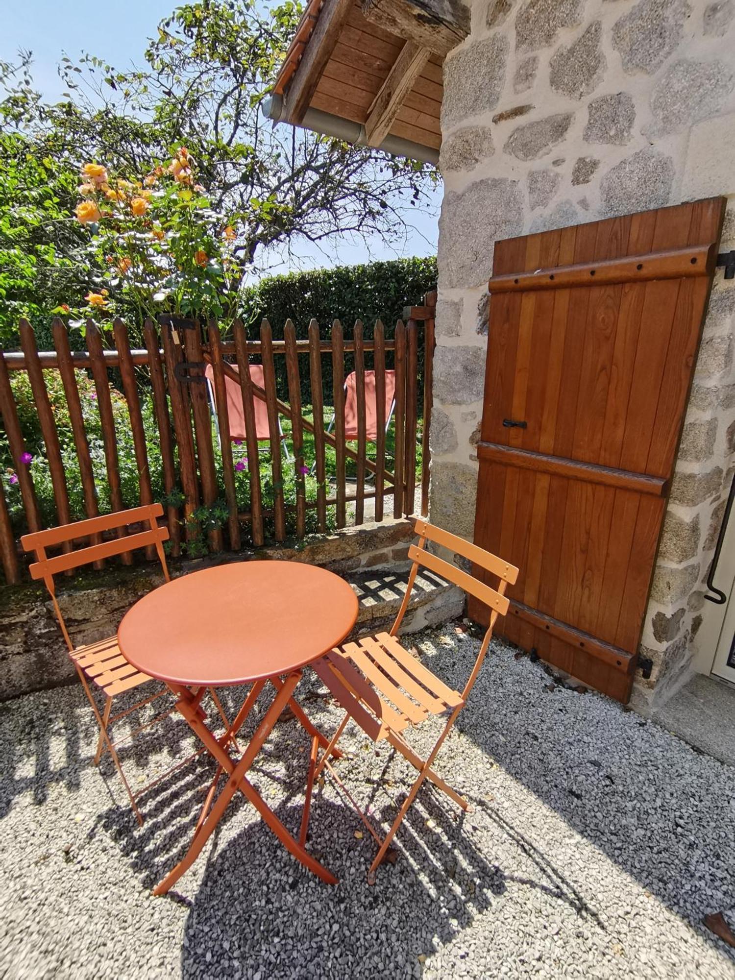 La Petite Porcherie Ladignac-le-Long Экстерьер фото